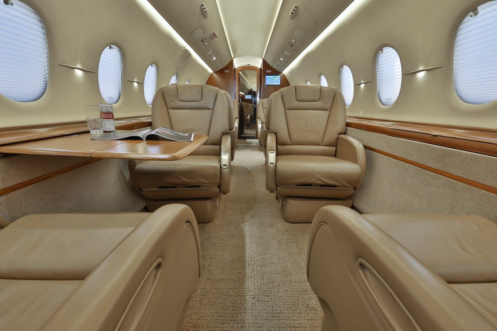 Hawker 4000 Interior