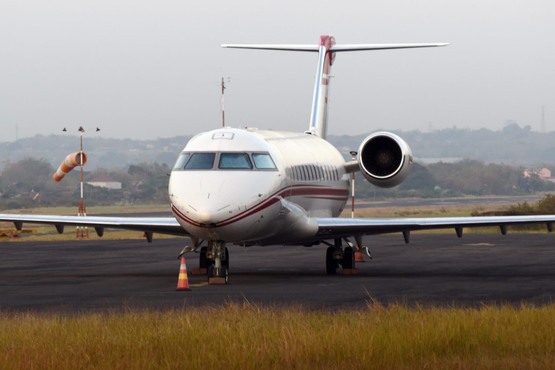 Bombardier Challenger 850 exterior parked at airport