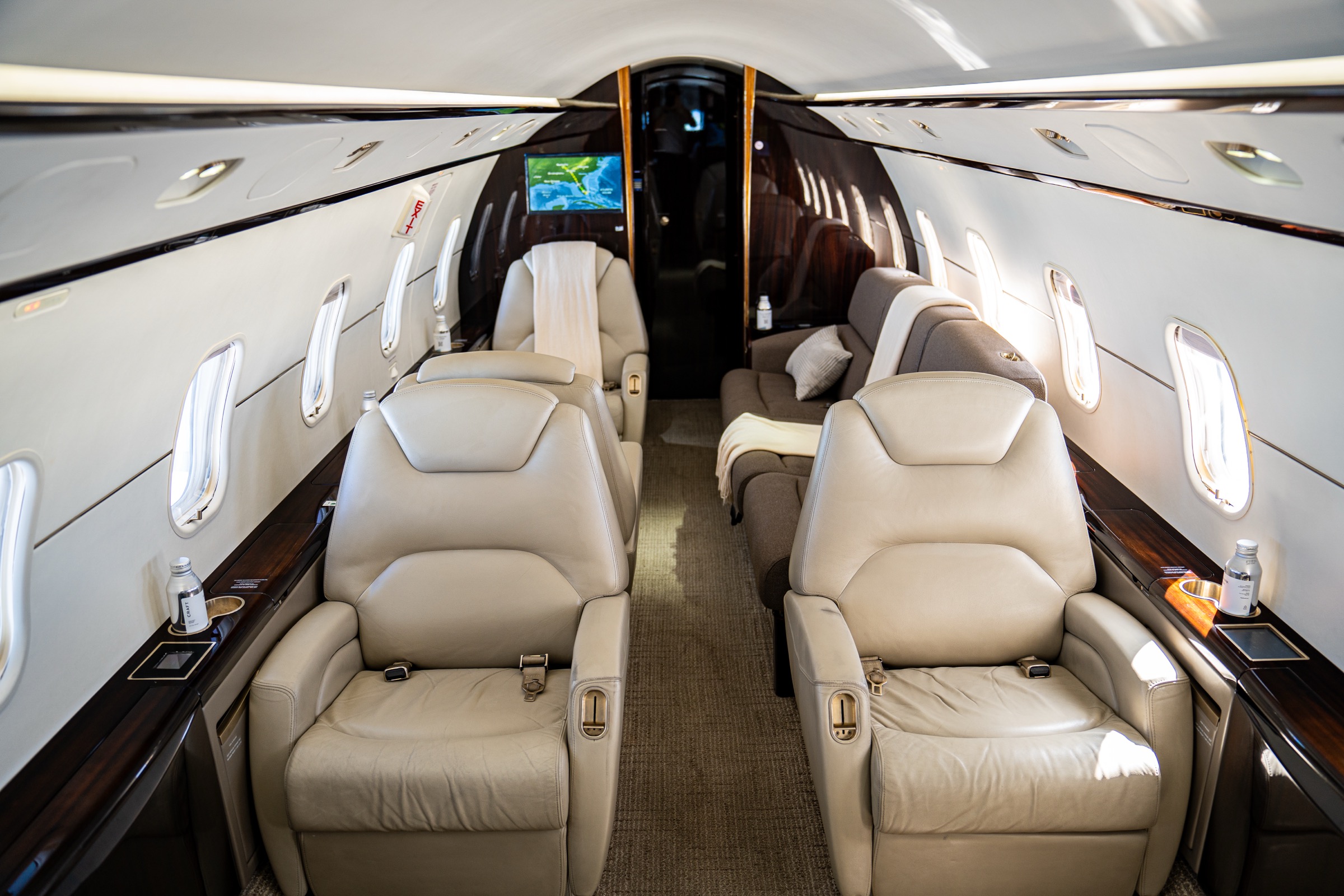 N150MB — gallery photo