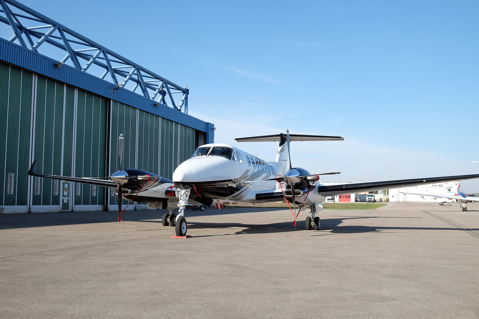 Beechcraft King Air 360 exterior on ground at airport front on