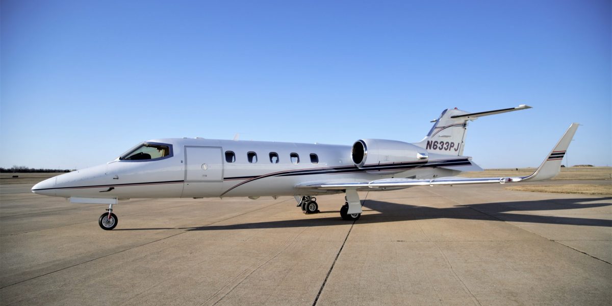 Bombardier Learjet 31A Exterior
