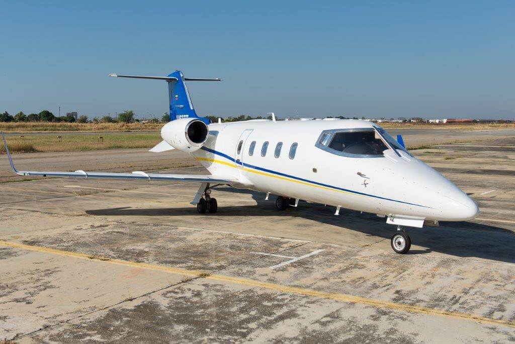 Bombardier Learjet 55C Exterior