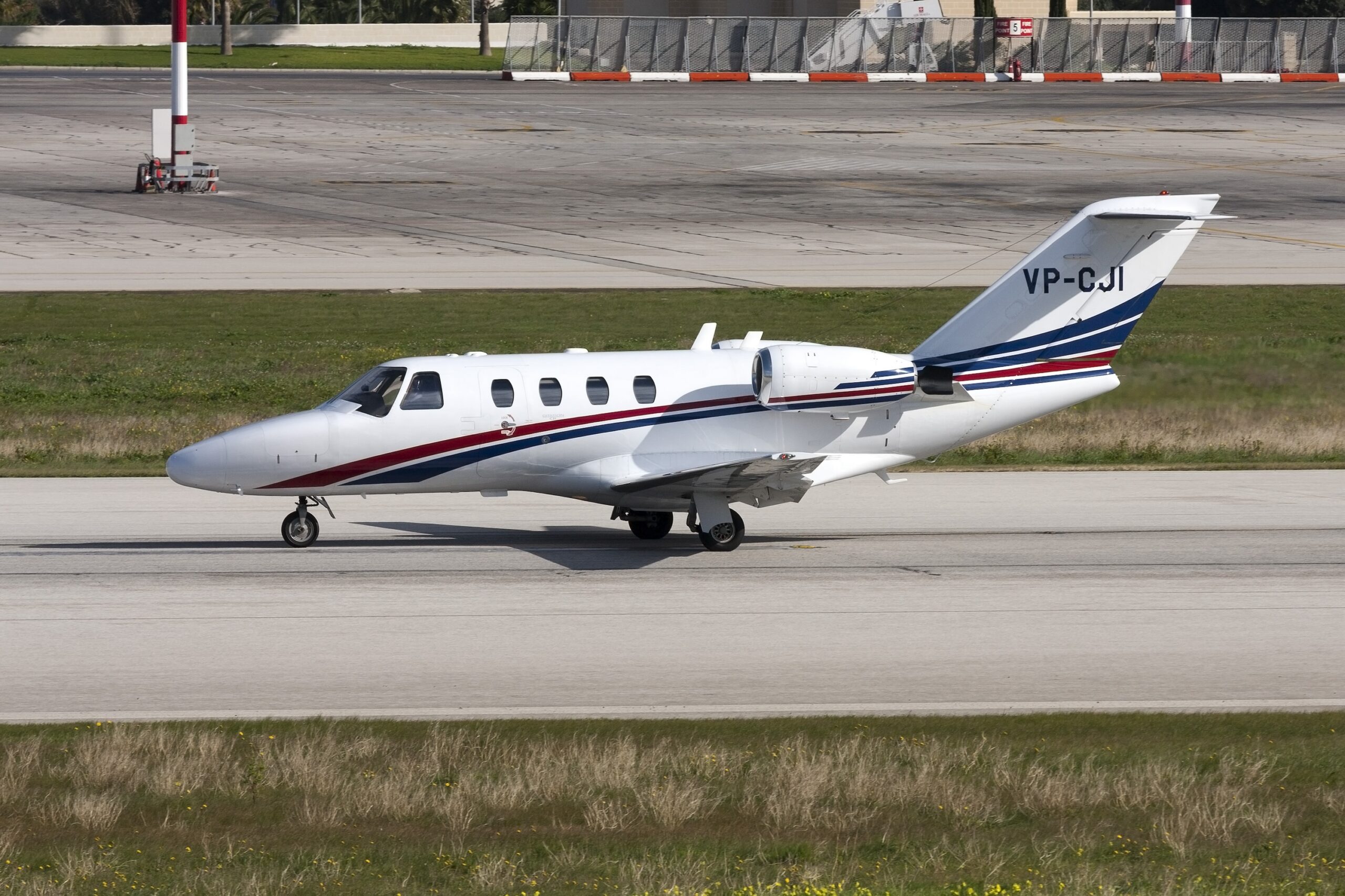 Private Cessna 525 Citation CJ1 [VP-CJI] after landing runway 32.