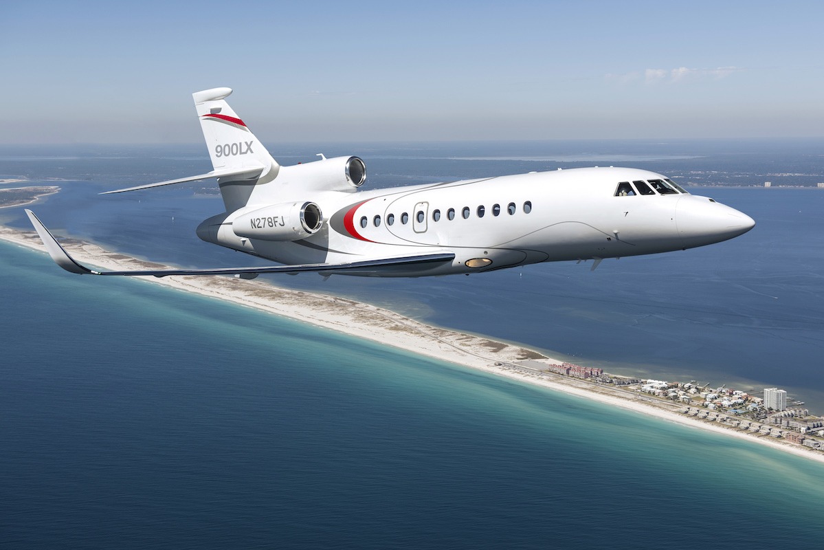 Dassault 900LX Exterior