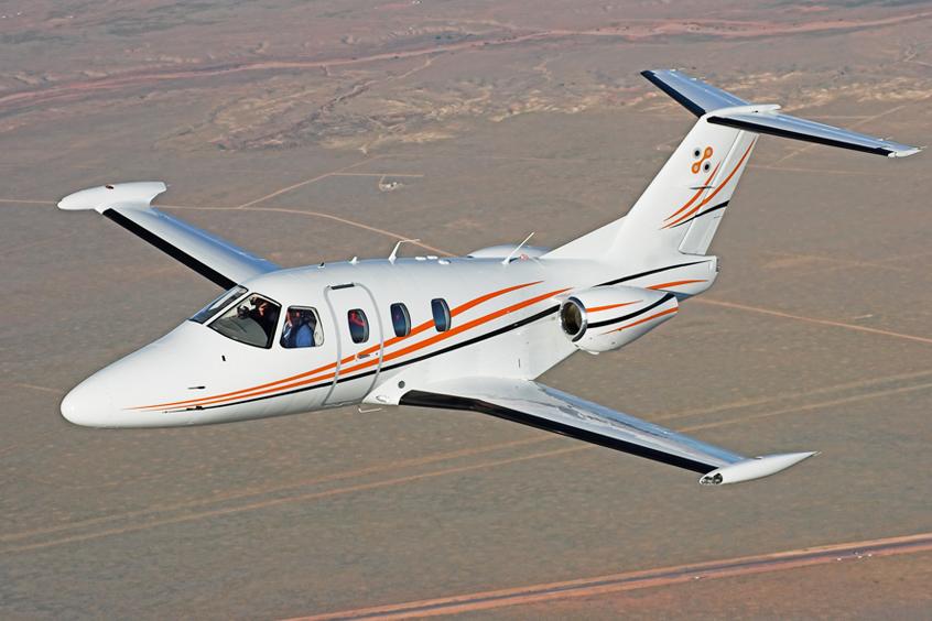 Eclipse 500 exterior in flight
