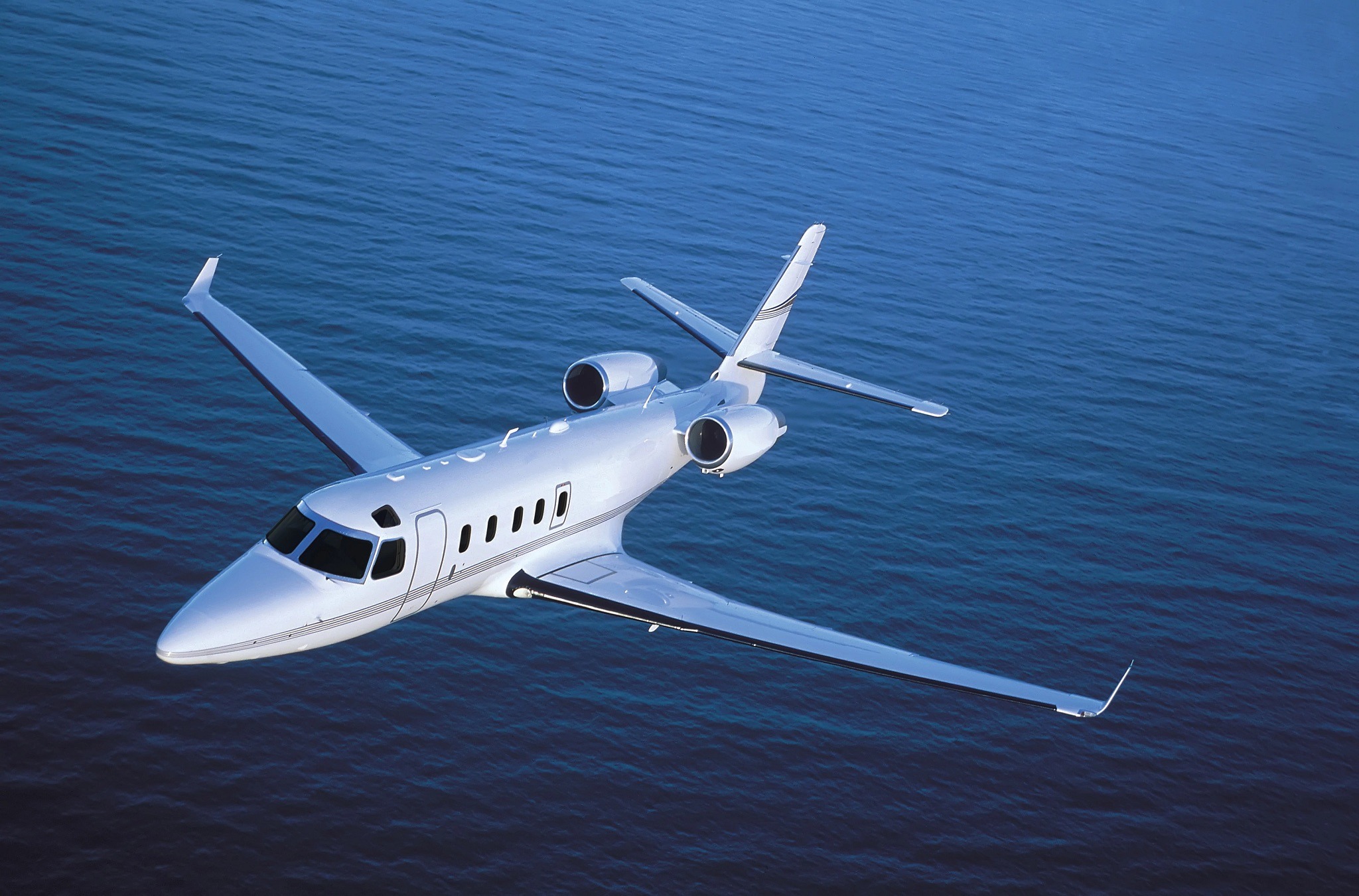 Gulfstream G100 Exterior