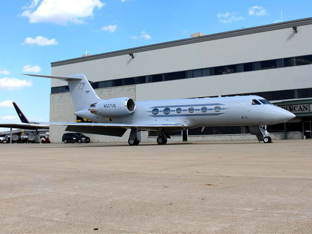 Gulfstream G400 Exterior