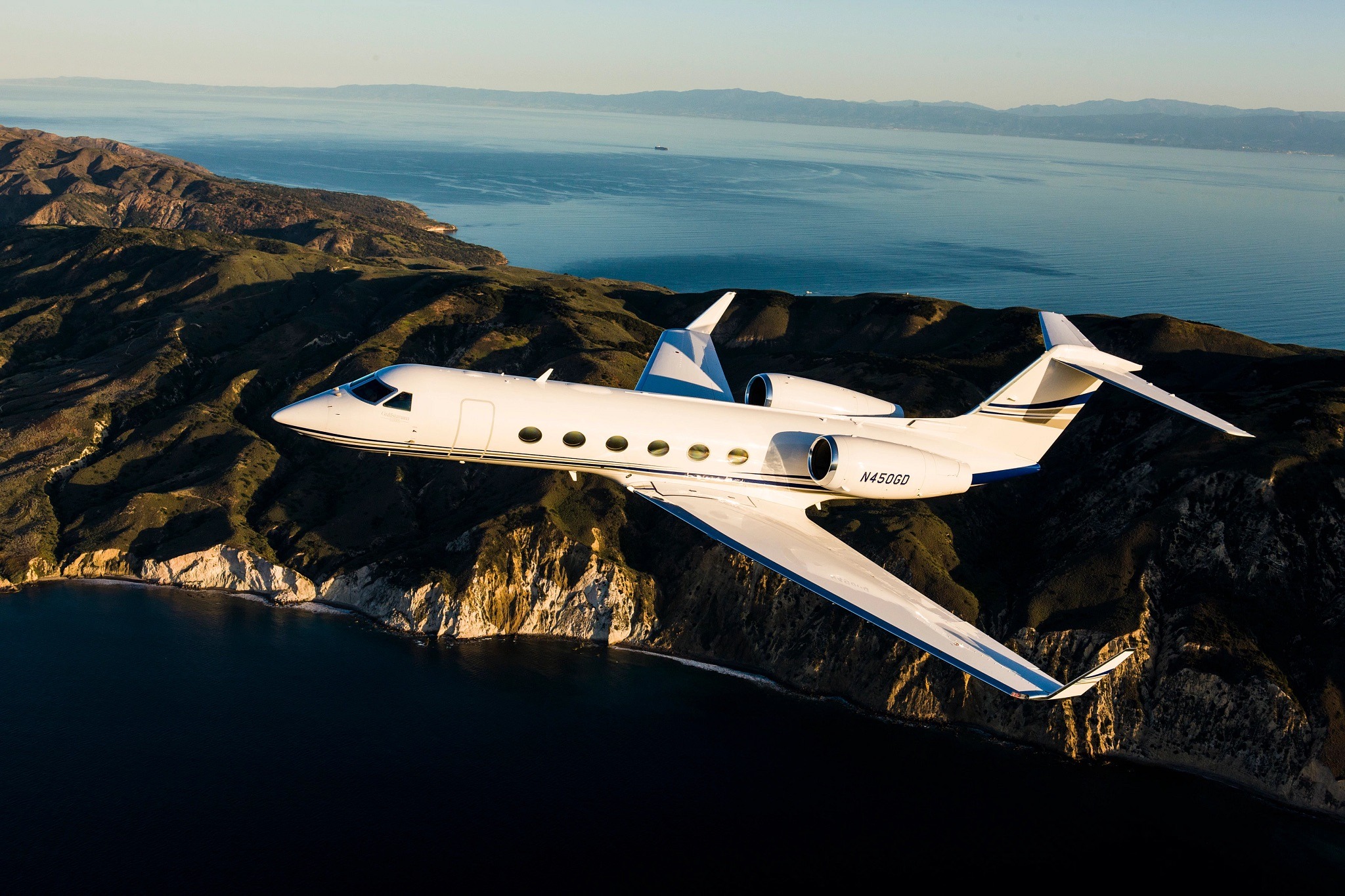 Gulfstream G450 Exterior