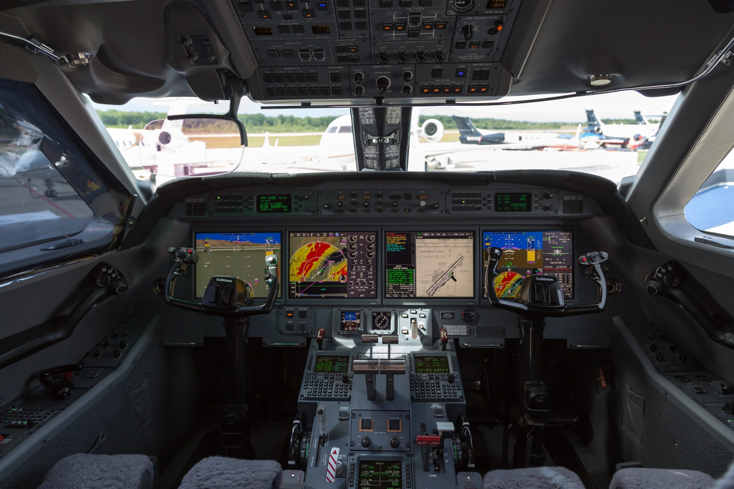 Gulfstream G550 cockpit with avionics powered on